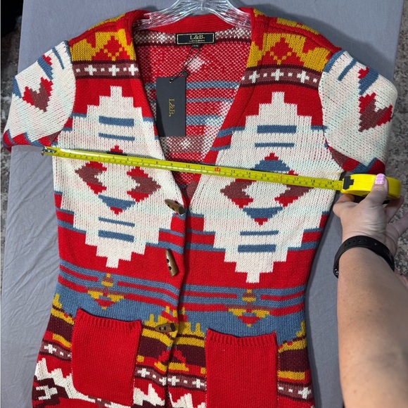 L&B Red and White Knit Sweater NWT Sz L/XL - Picture 3 of 6